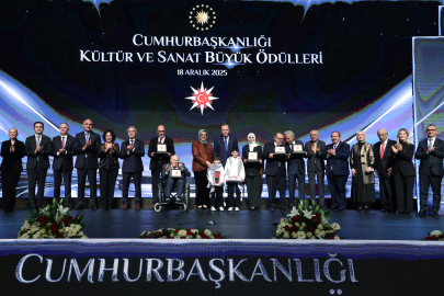 Cumhurbaşkanlığı büyük ödülleri sahiplerini buldu... Erdoğan'dan kültür ve sanat vurgusu