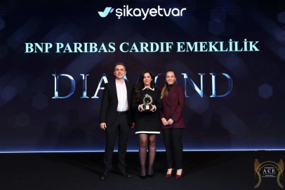BNP Paribas Cardif, müşteri memnuniyeti başarısını üst üste 3 yıl 1'incilik ödülü alarak taçlandırdı!