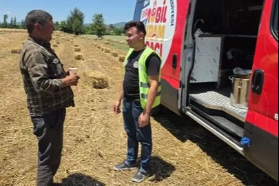 Denizli'de tarlalara soğuk su ve limonata desteği