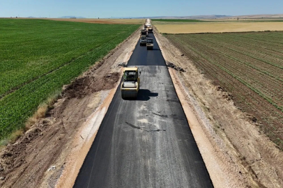 Eskişehir'de yol çalışmaları aralıksız sürüyor