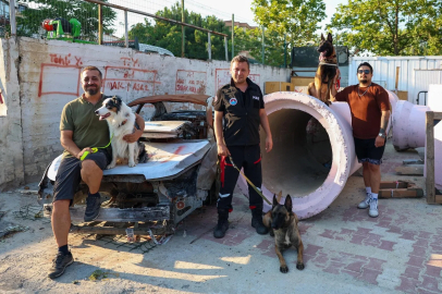 İstanbul Maltepe'de patili kahramanları afetlere hazırlanıyor