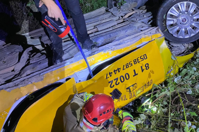 Düzce’de otomobil 50 metrelik uçuruma yuvarlandı!