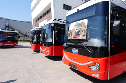 Manisa'nın ulaşım filosunu 15 yeni otobüs