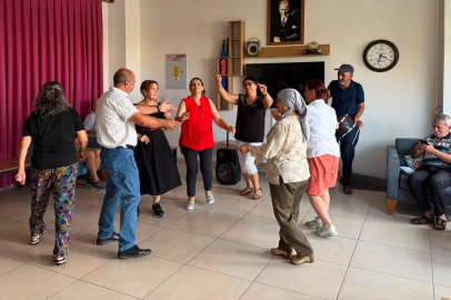 Mersin’de Dünya Emekliler Günü coşkusu