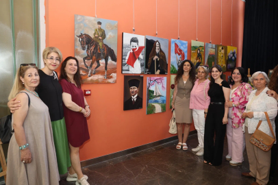 OSMEK kursiyerlerinin bir yıllık emeği sergiye dönüştü