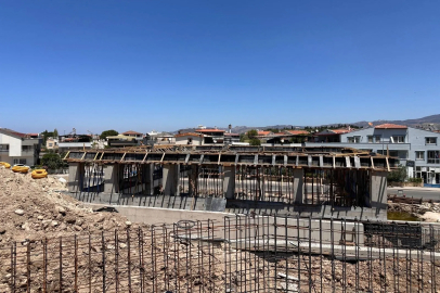 Dikili’de yeni itfaiye hizmet binası yükseliyor