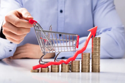 Ticaret satış hacmi yıllık geriledi... Perakende satışlarda artışa devam