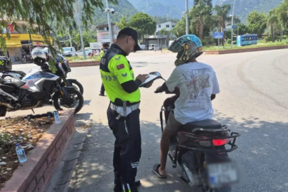 Antalya'da motosiklet denetimi: Bir haftada 4 bin 150 sürücü kontrol edildi