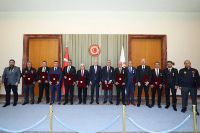 TBMM'den 15 Temmuz gazilerine teşekkür beratı