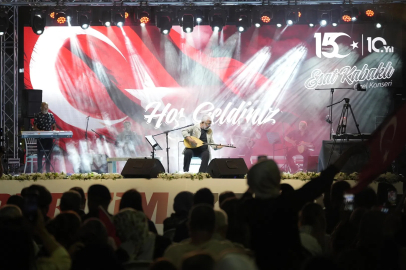 10 yıl önceki heyecanla Gaziantep meydanlara indi