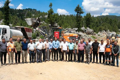Mersin Gülnar’da 50 yıllık yol sorunu çözüldü