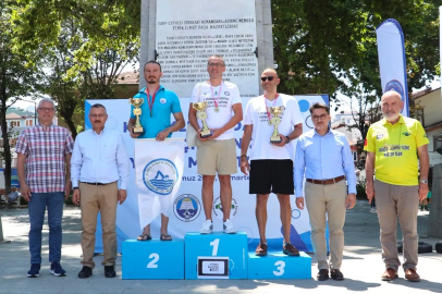 5. Açık Deniz Yüzme Maratonu'nda kulaçlar Mudanya için atıldı
