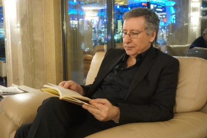 “Mustafa Aydoğan’la Dile Dair” kitapçılardaki yerini aldı