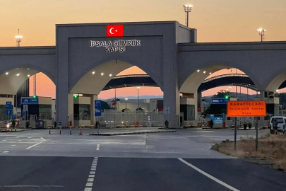 İpsala Gümrük Kapısı'nda 20 gümrük memuruna operasyon