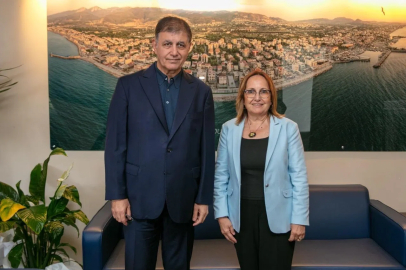 Başkan Tugay Güzelbahçe'de esnaf ve vatandaşlarla buluştu