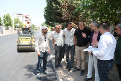 Kocaeli Çayırova’da yol konforu için yoğun mesai
