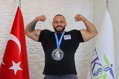 Milli sporcu Ahmet Koç dünya üçüncüsü oldu