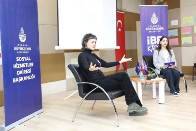 İBB'nin kadın yazar buluşmasına 7 bini aşkın katılım