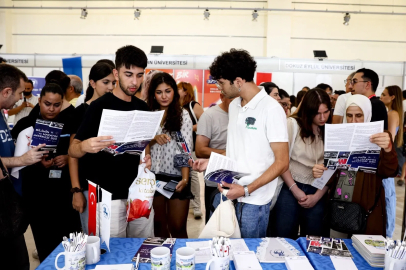 DEÜ İzmir Üniversite Tercih Fuarı'nda boy gösterdi