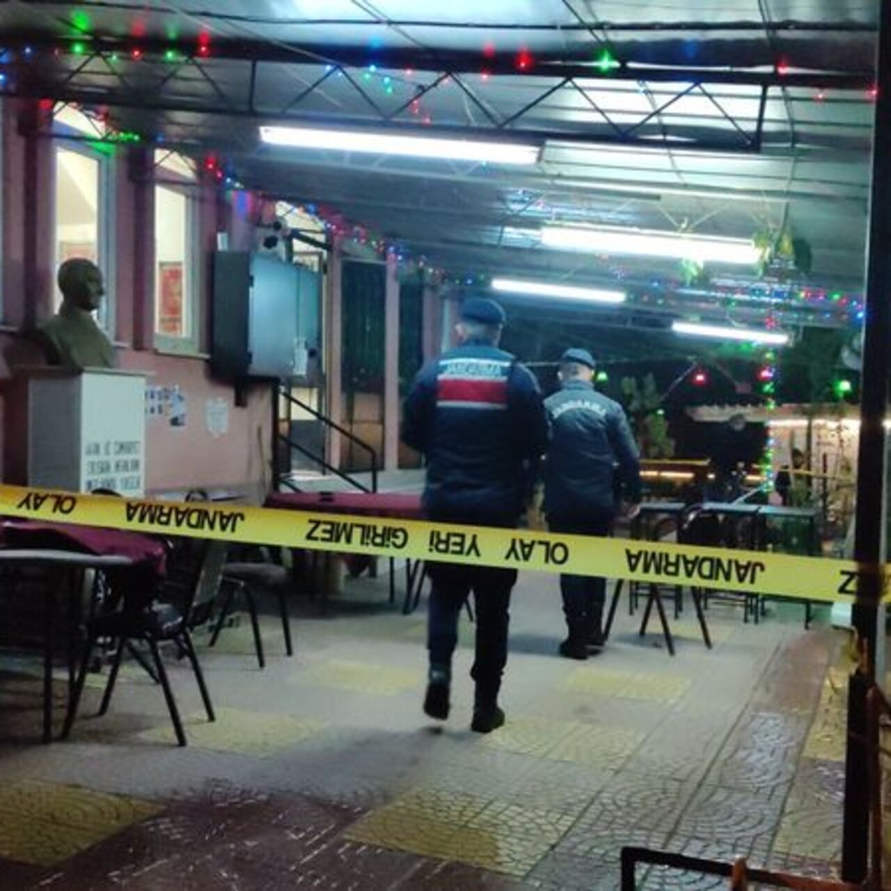 Husumetlilerin tartışması kanlı bitti: 1 ölü
