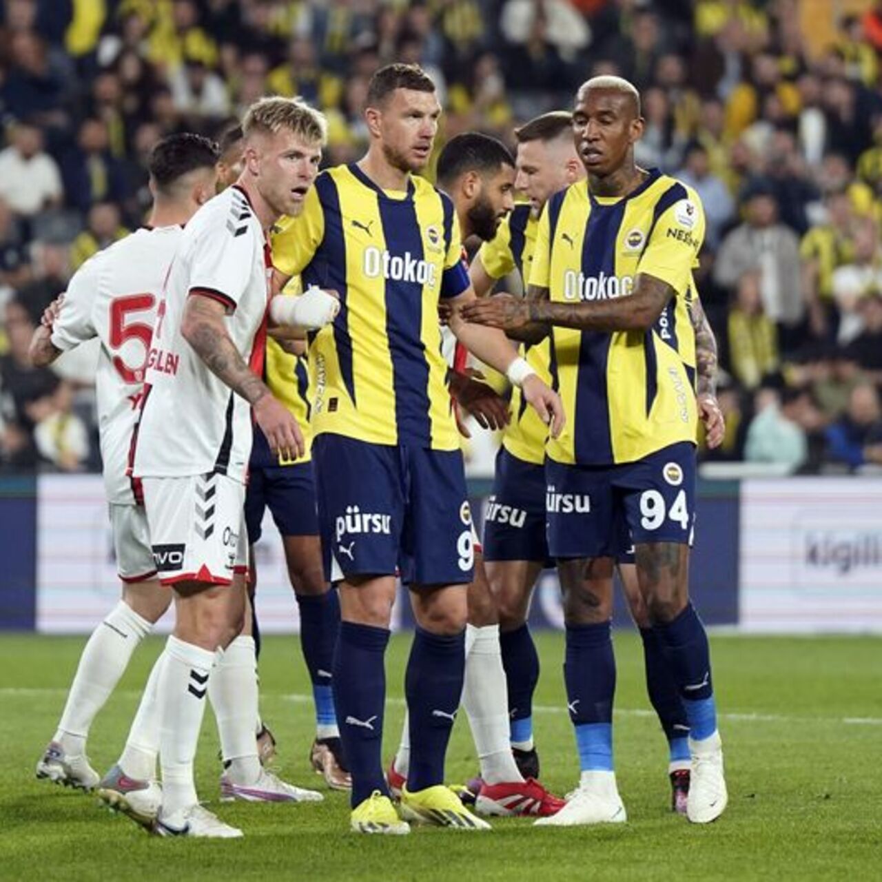 Fenerbahçe’den iç sahada bir ilk!