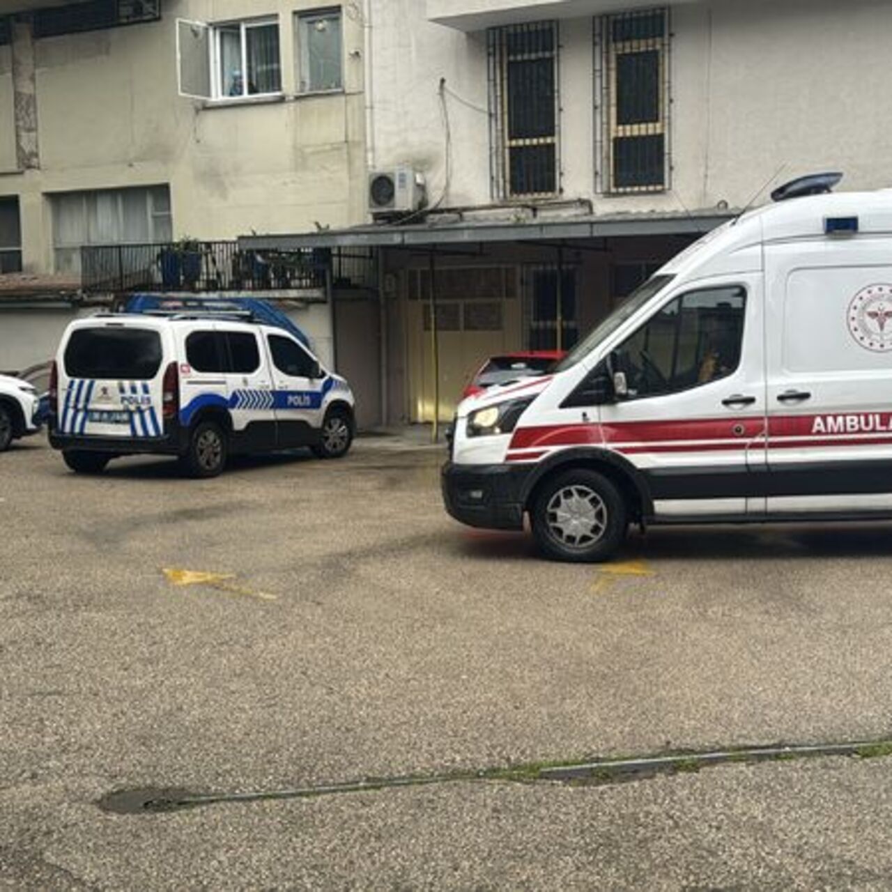 Bursa’da otopark çalışanı silahlı vuruldu