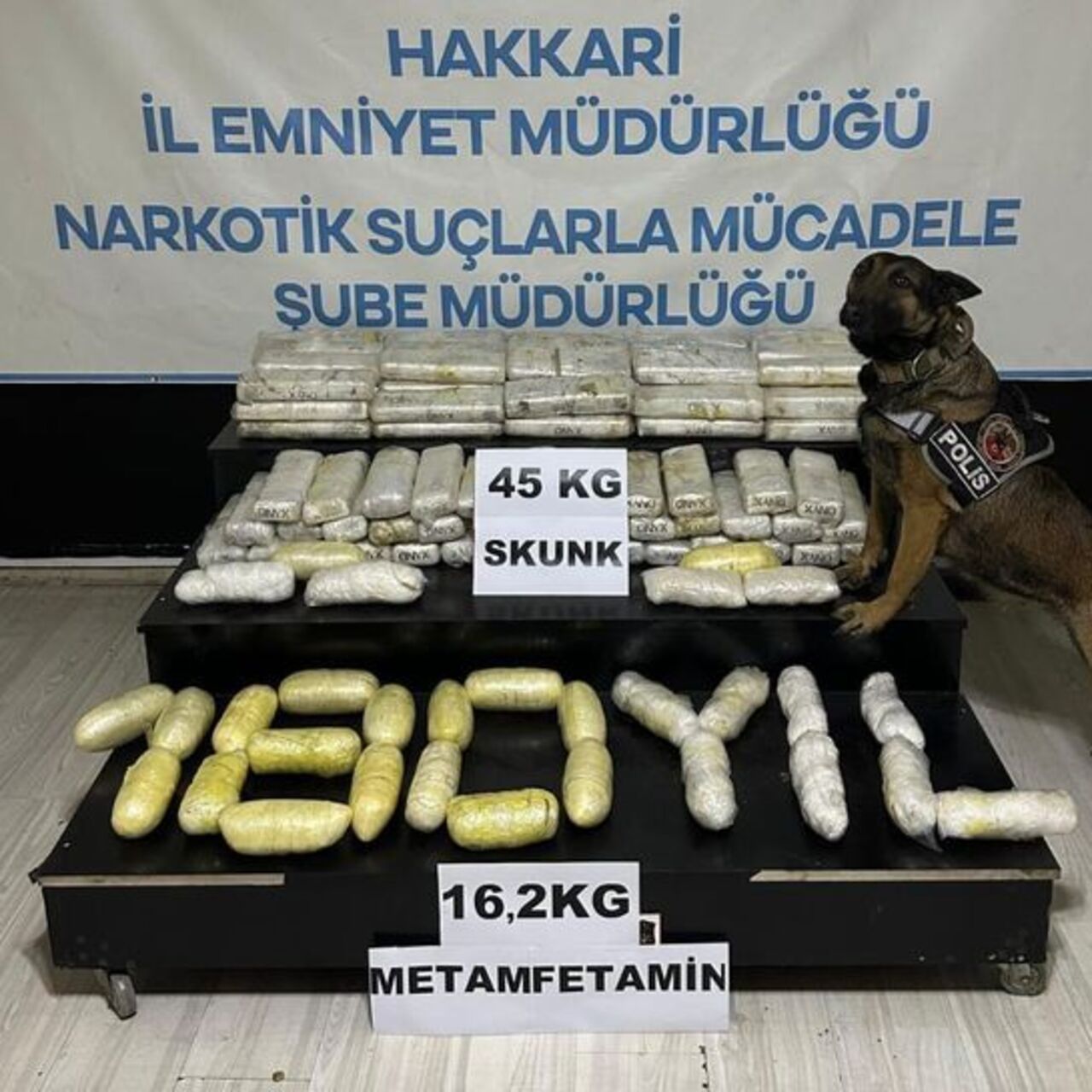TIR’dan 61 kilogram uyuşturucu çıktı
