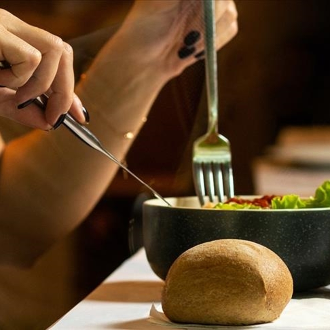 Bu restoran kilonuza göre indirim yapıyor!