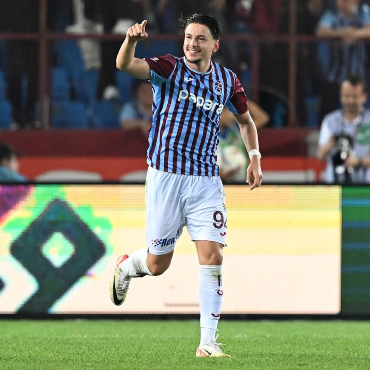 Enis Destan’dan sakatlık açıklaması!