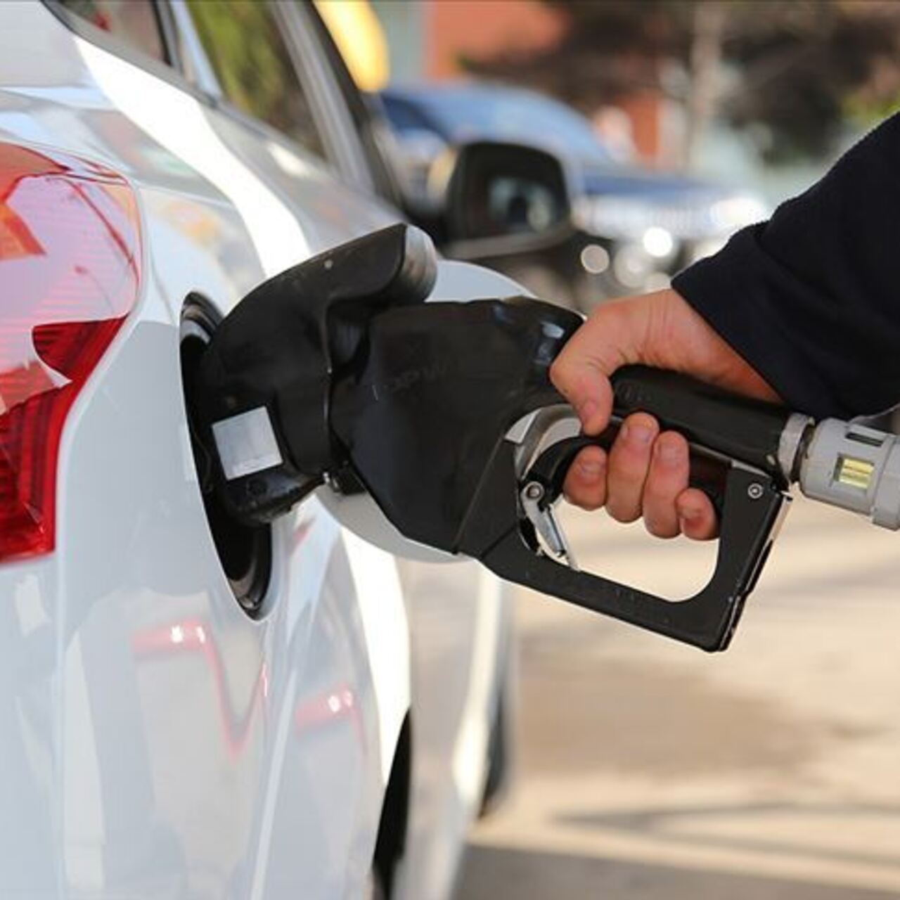 Benzine ve motorine zam geliyor!