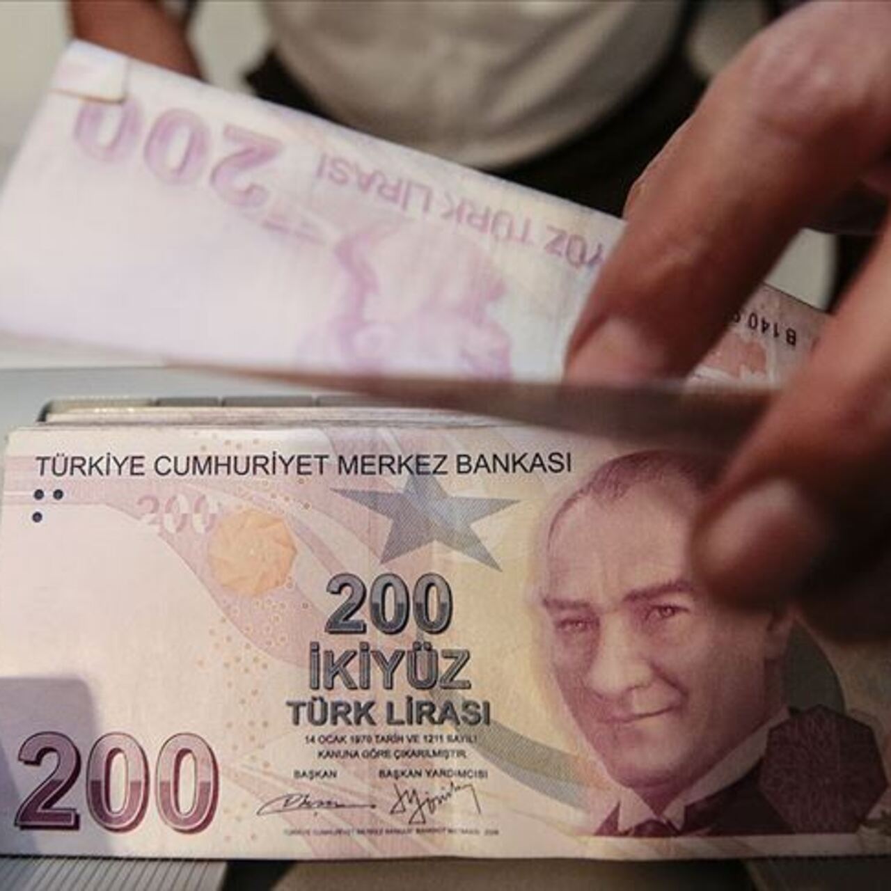 Aile Destek Paketi ödemeleri uzatıldı mı?