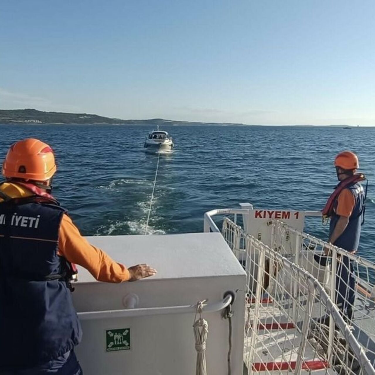 Sürüklenen tekne kurtarıldı