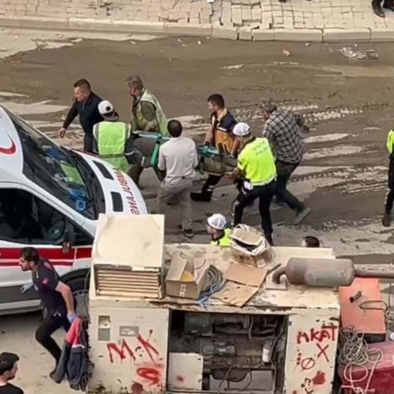 İşçi çöken toprağın altında kaldı