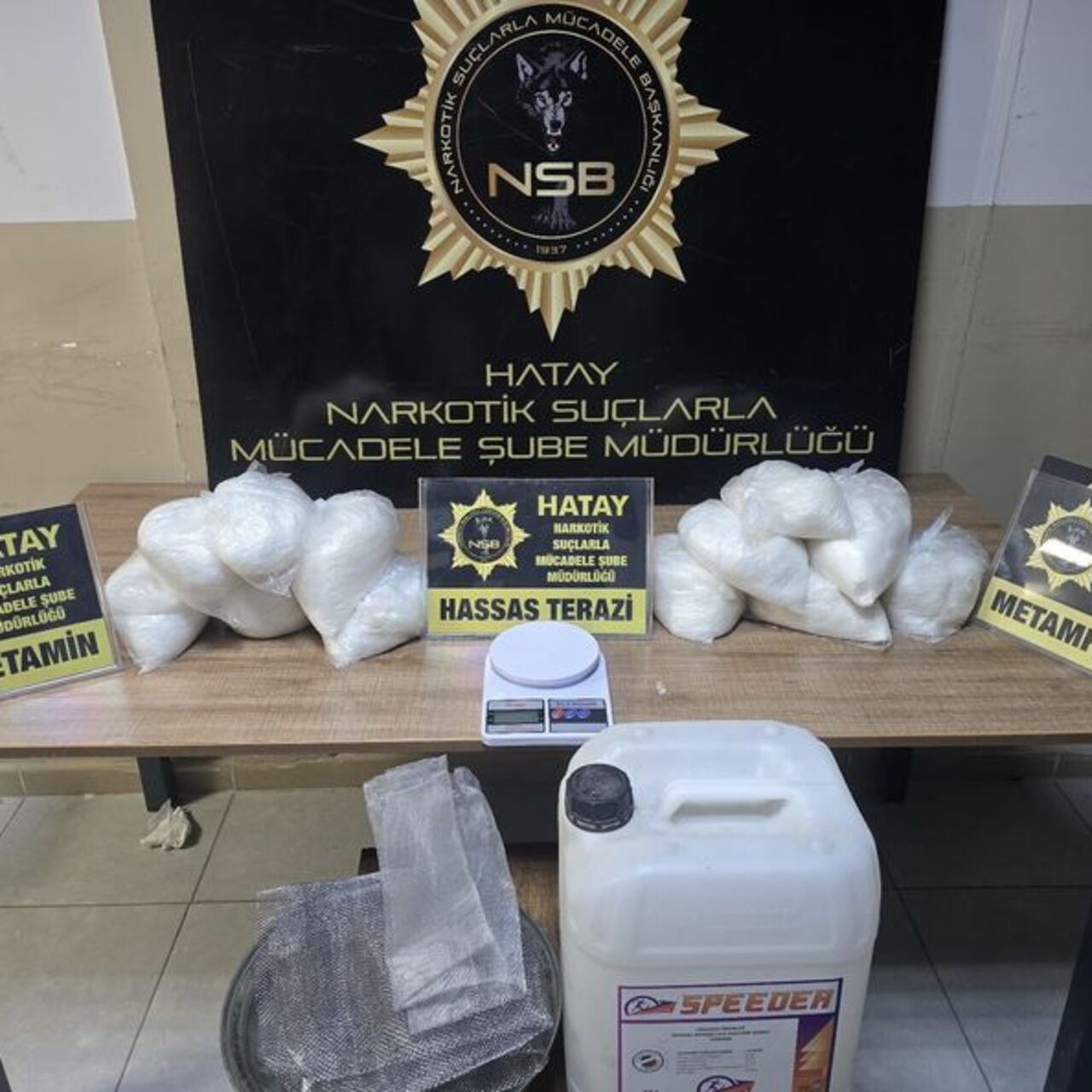 11 kilo 226 gram sentetik uyuşturucu ele geçirildi