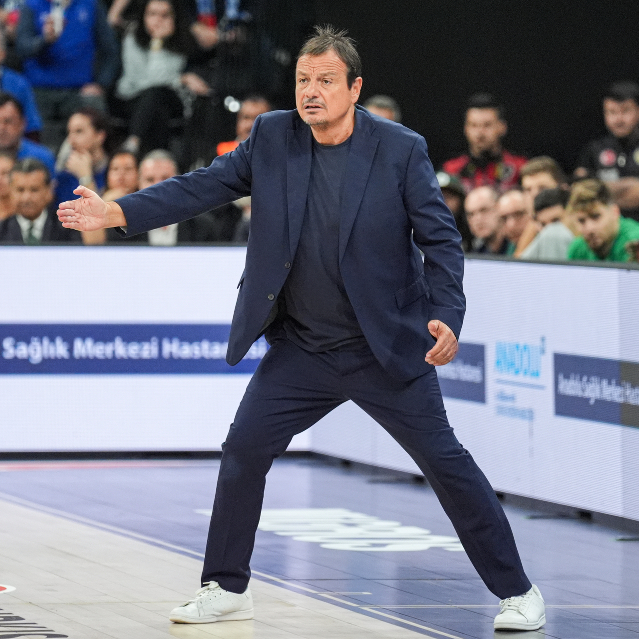 Ergin Ataman 4. Avrupa kupası peşinde!