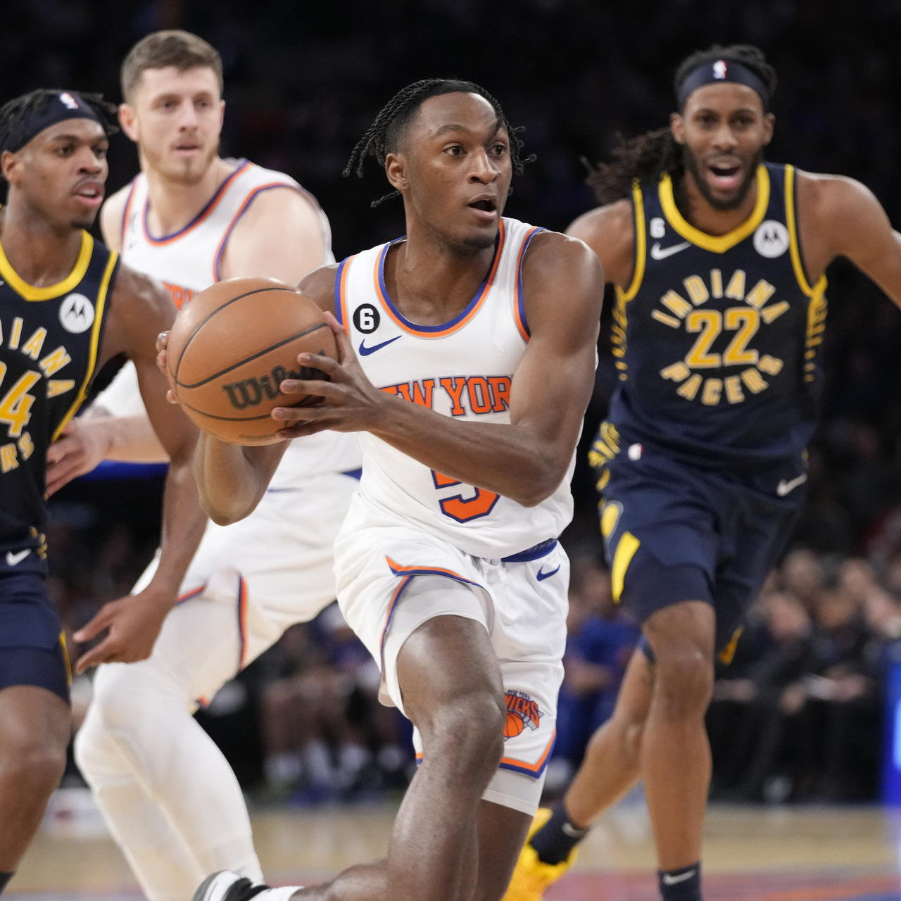 Knicks, seriyi 3-2’ye getirdi!