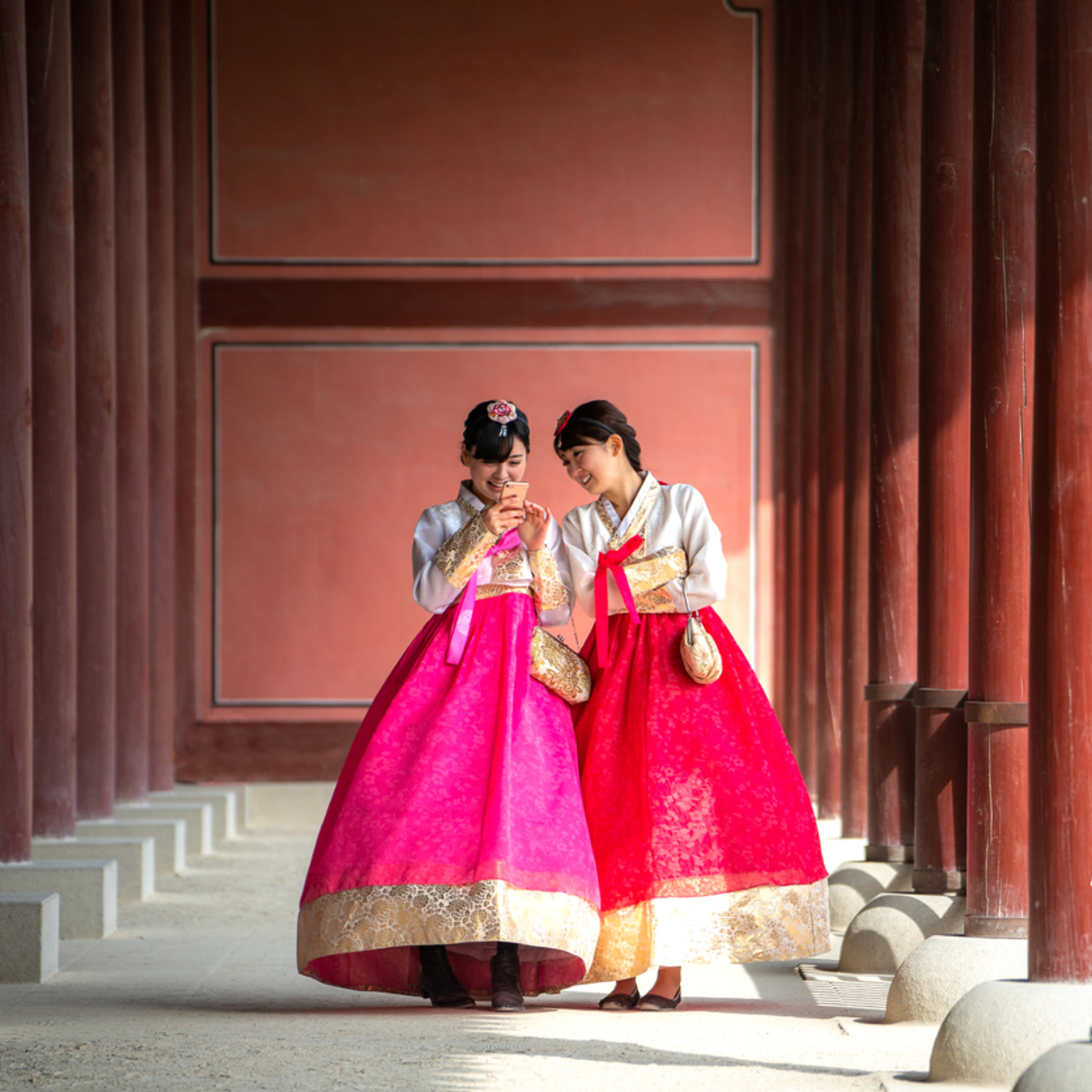 Kore’nin geleneksel kıyafeti Hanbok’un hikayesi!