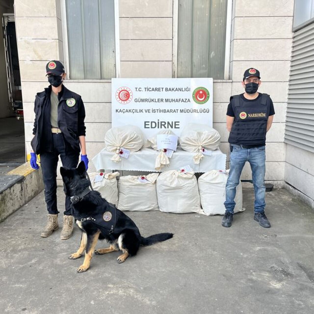 Kapıkule’de 49 kilo 866 gram uyuşturucu ele geçirildi