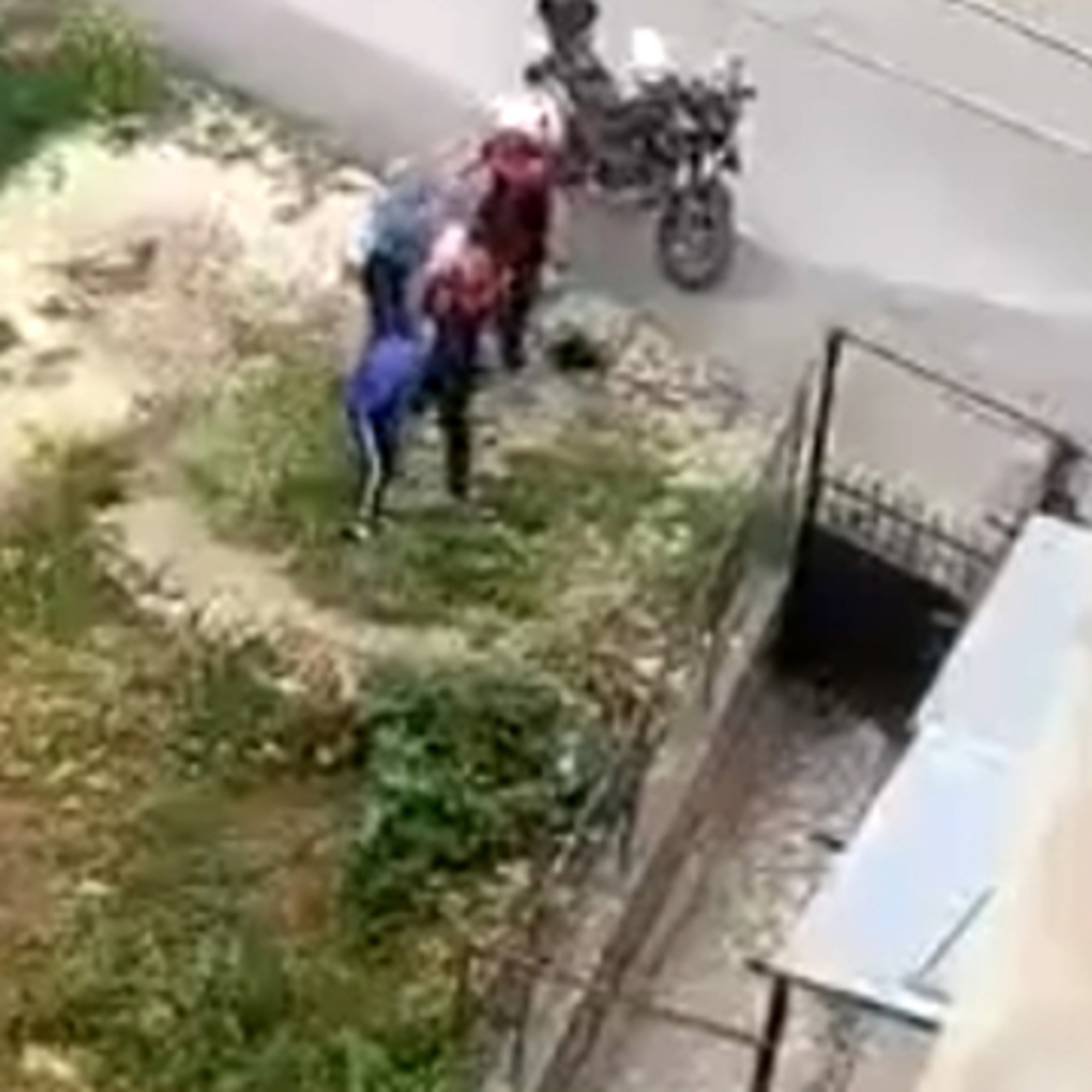 Vatandaşı darp eden 2 polise görevden uzaklaştırma