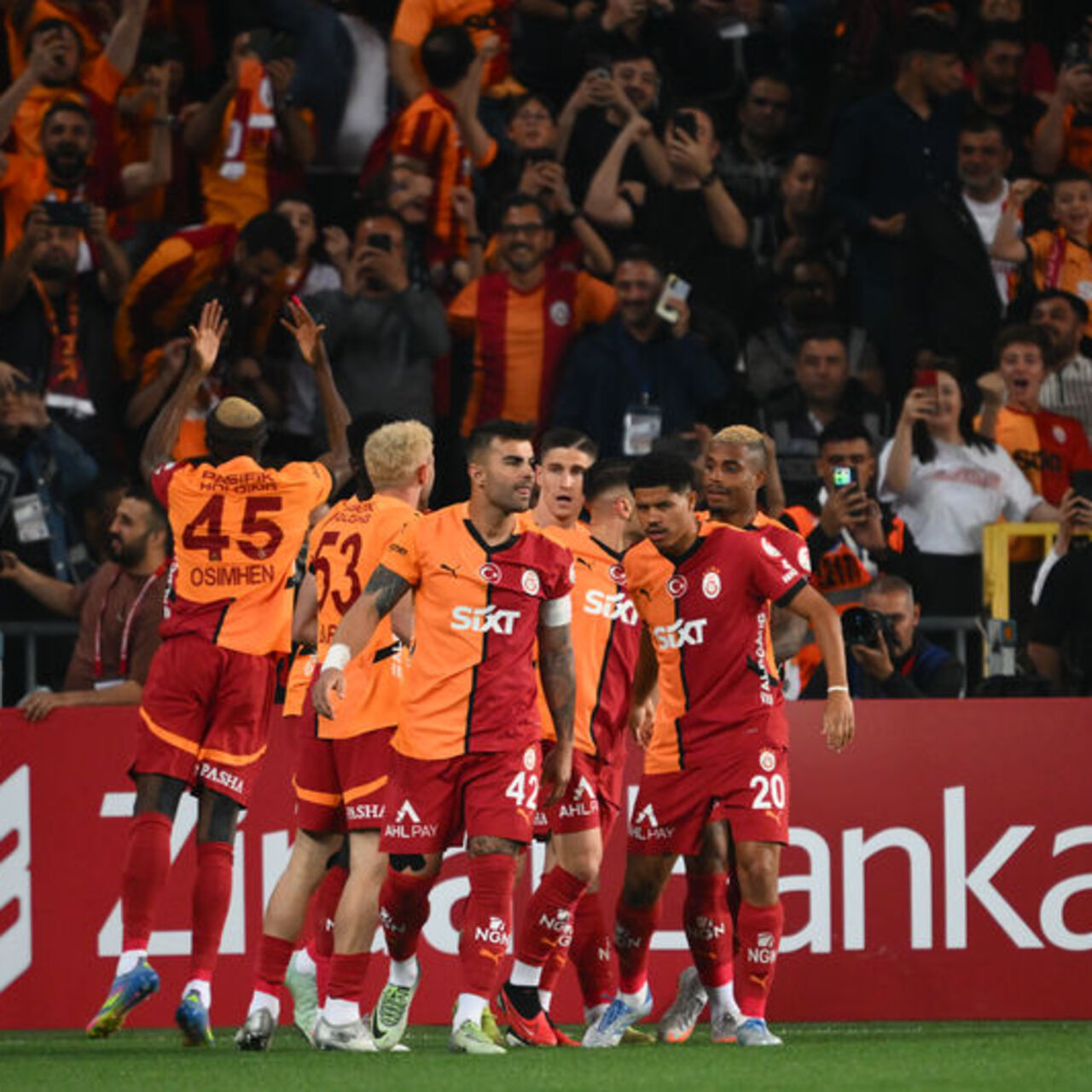 Galatasaray’da 5. yıldıza son bir adım!