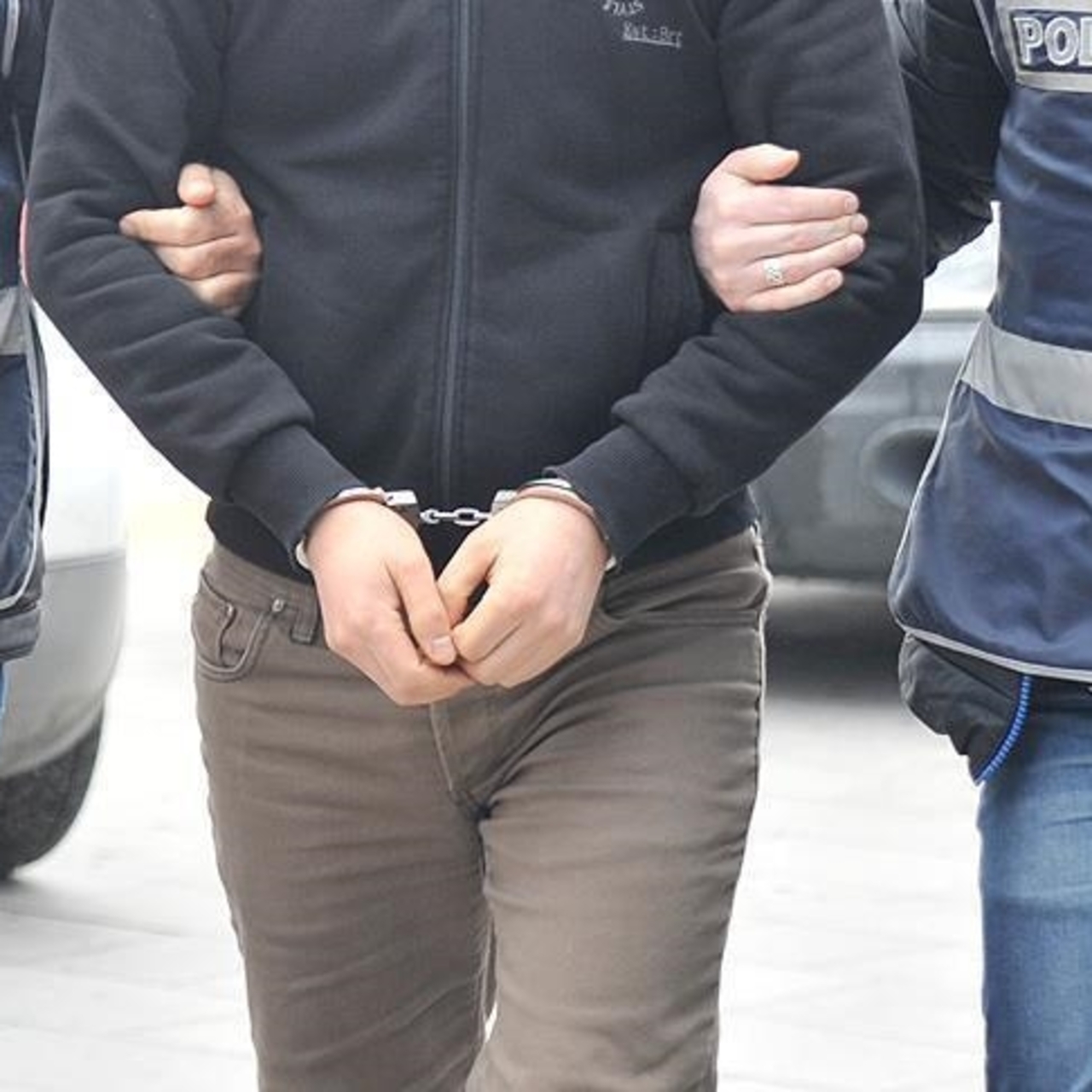 2,5 milyon dolarlık rüşvet iddiası: Şüpheli tutuklandı