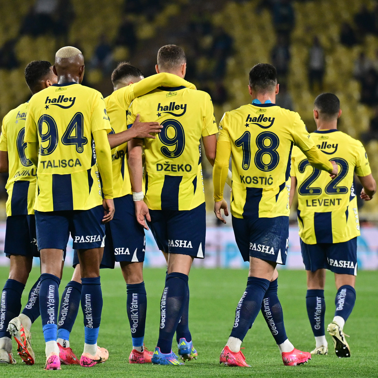 Fenerbahçe’de yaprak dökümü: Yollar ayrılıyor