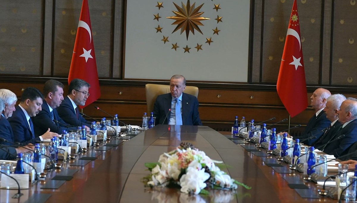 Cumhurbaşkanı Erdoğan: En az zayiatla atlatacağız