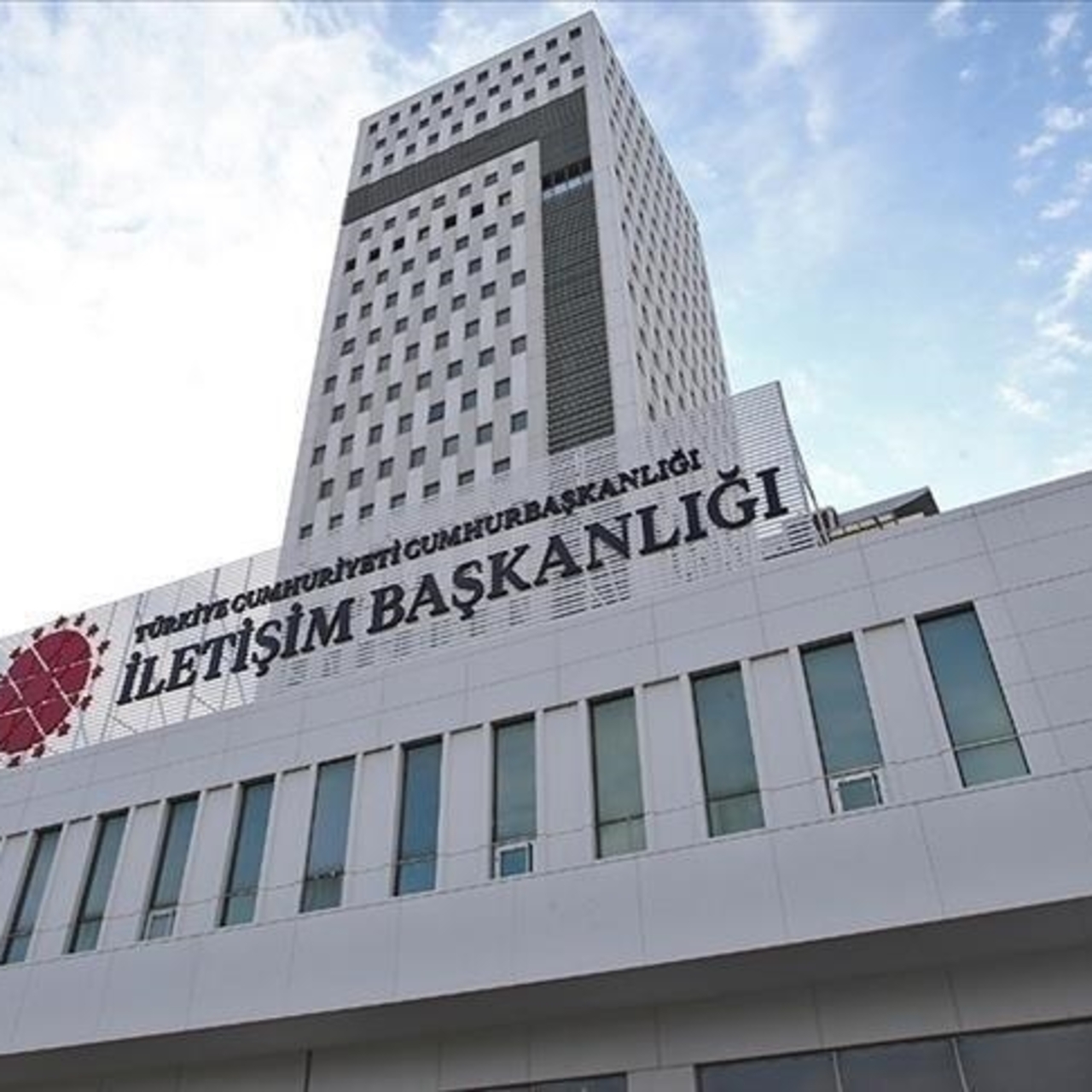 DMM’den ‘Esra Albayrak, İranlı generallerin ölümüne sevindi’ iddiasına yalanlama
