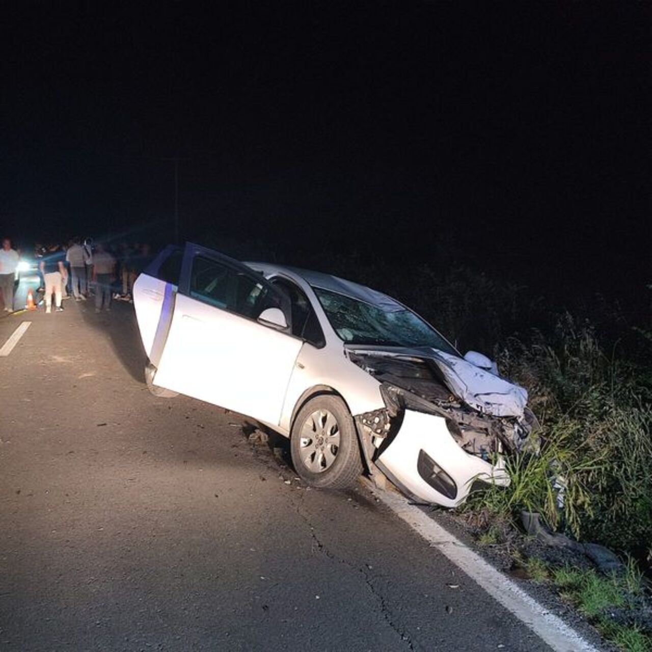 Otomobil ile motosiklet çarpıştı: 2 ölü