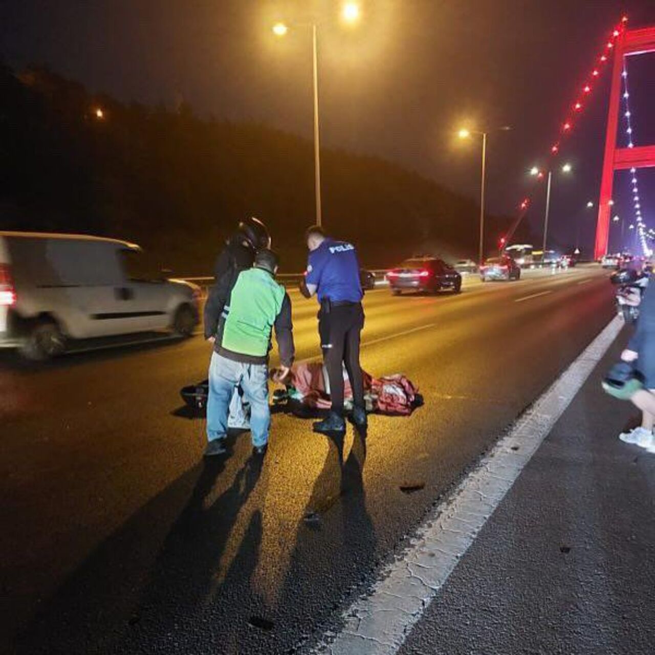 FSM Köprüsü’nde kaza: 1 ölü, 3 yaralı
