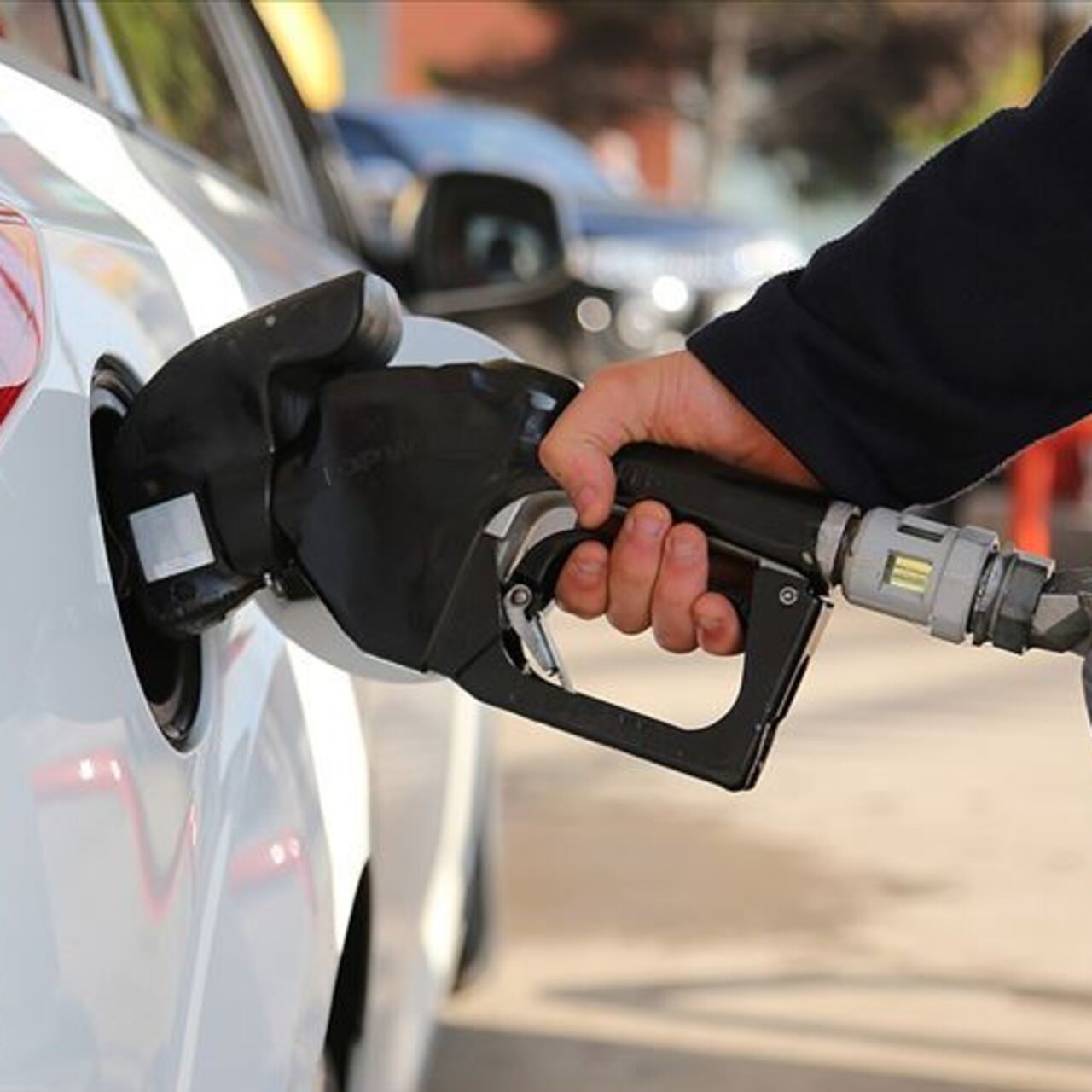 Benzine ve motorine indirim geliyor!