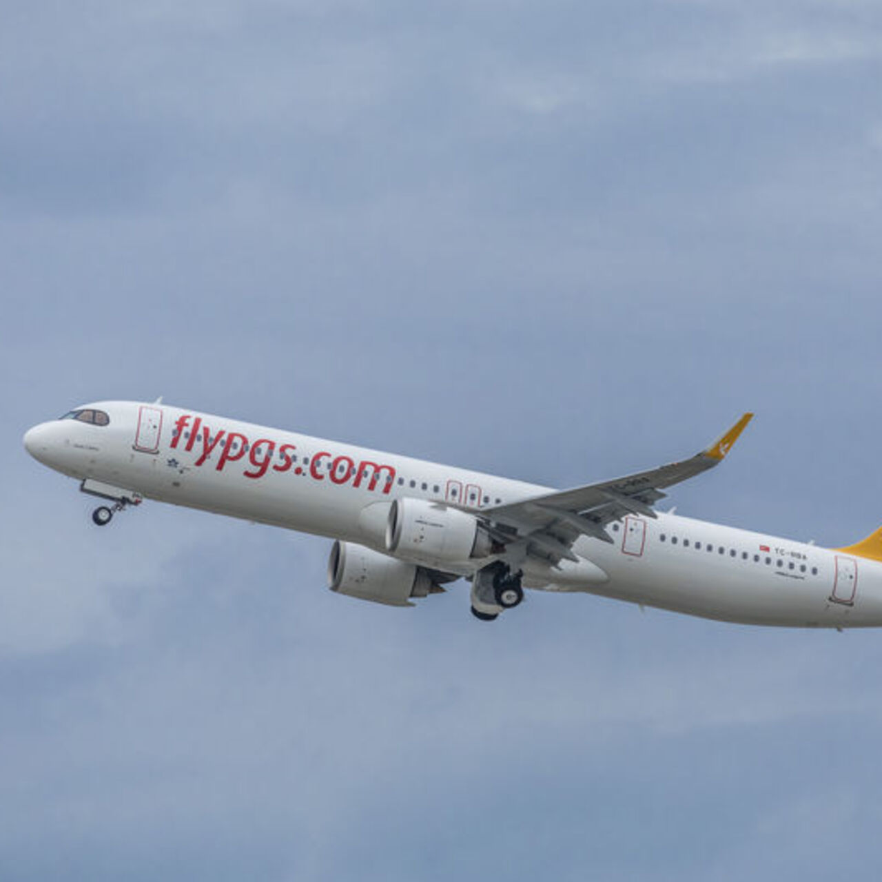 Pegasus uçakları İran ve Irak’ta kaldı