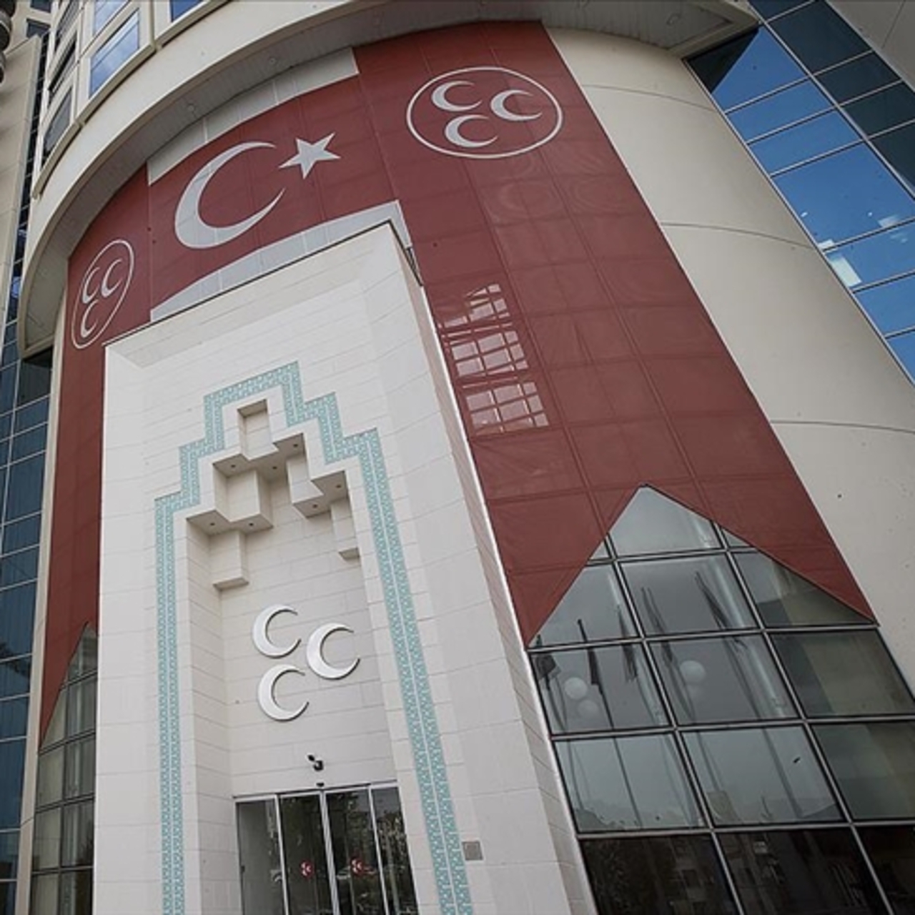 MHP’de bayramlaşma programı belli oldu