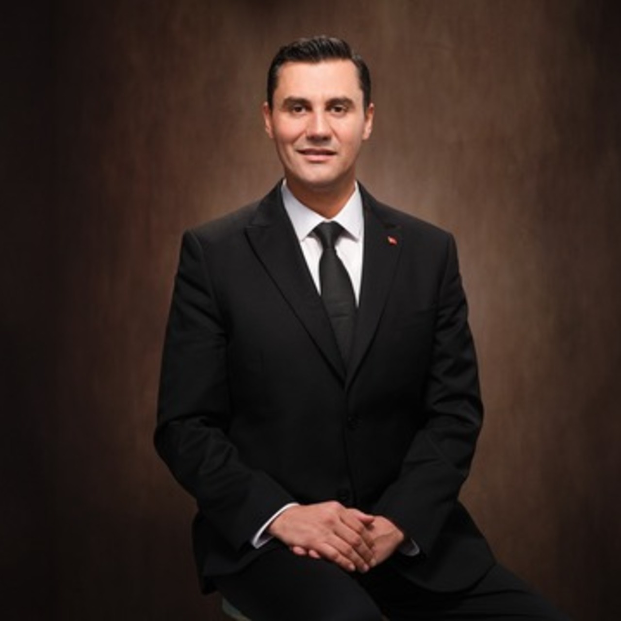 Ferdi Zeyrek kimdir?